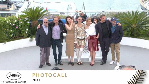 NIKI – Photocall – Version Originale – Cannes 2024