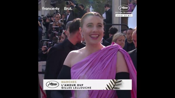 Greta Gerwig, présidente du jury officiel de la 77ème édition du Festival de Cannes sur les marches!
