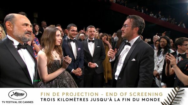 TROIS KILOMÈTRES JUSQU’À LA FIN DU MONDE  – Rang I – English – Cannes 2024